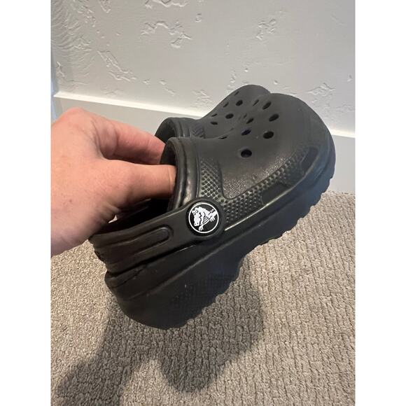 Crocs Toddler 6 C6 Black Lined Clog